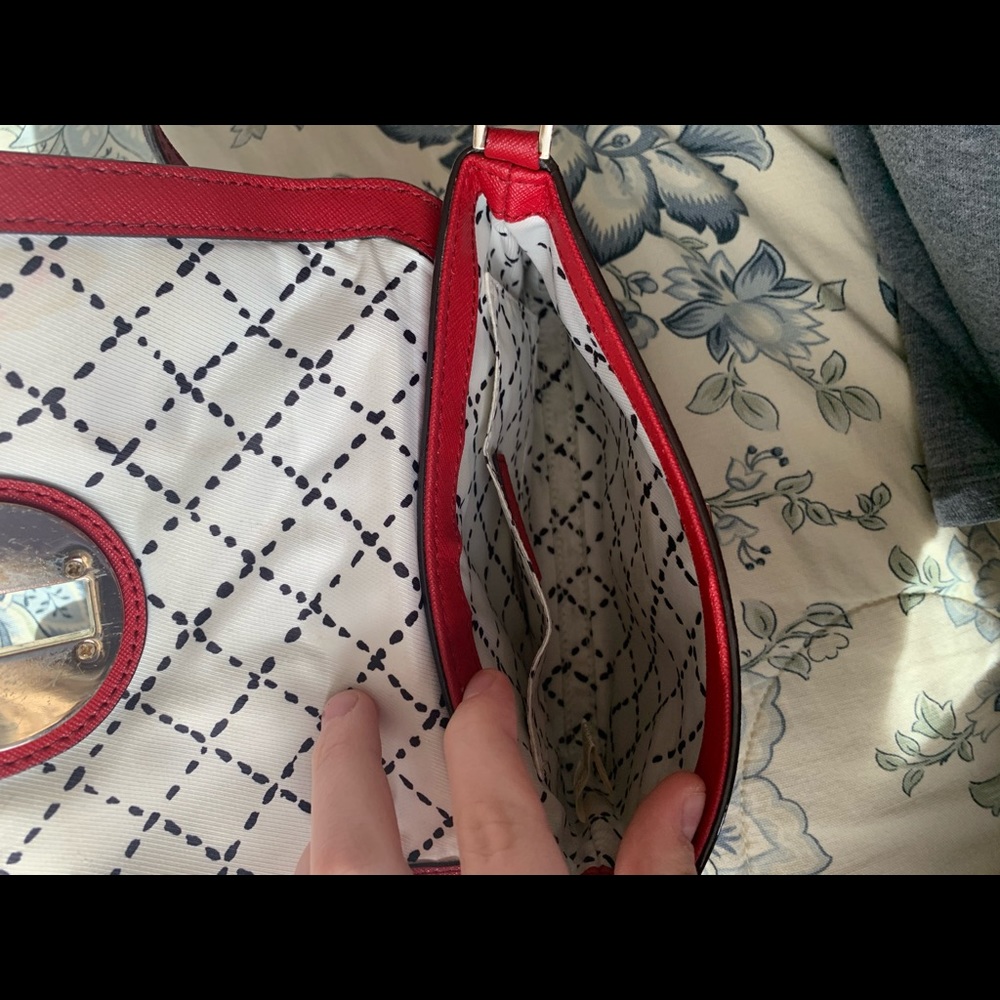 Kate Spade Red small purse - Picture 5 of 7
